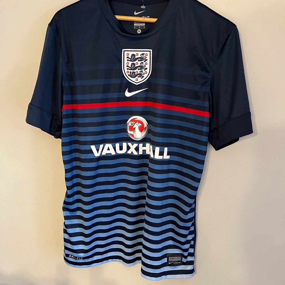 Rare England Player issue training jersey Vauxhal mens medium